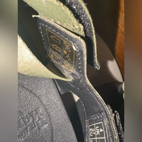 Dr. Martens Kimber II Olive Platform Sandals | size 6 | NWOT - Picture 9 of 11